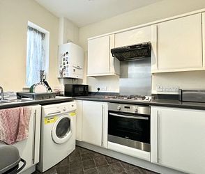 Sandhurst Place, Margate, CT9 1EF, Kent - Photo 3