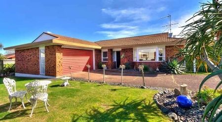 Lovely 3 bedroom home - Photo 3