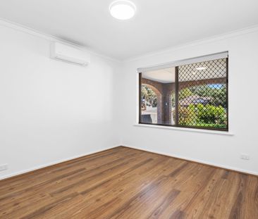 SWAN VALLEY LIFESTYLE WITH VINEYARD VIEWS! - Photo 2