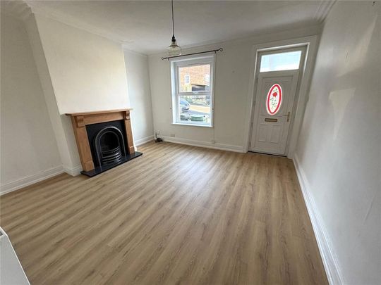 2 bedroom terraced house to rent - Photo 1