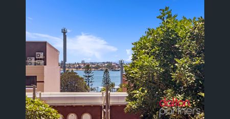 Fourth Floor Apartment in CBD Location - Photo 5