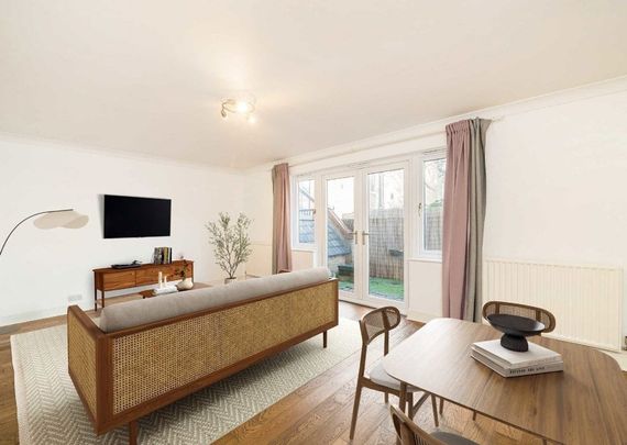 Trinity Road, SW19 8QT, London - Photo 1