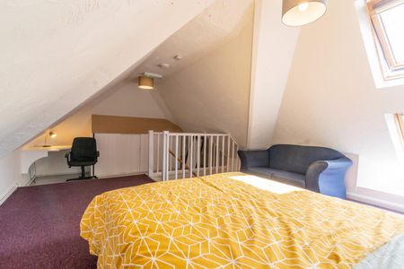 245 Fifth Avenue - Photo 5