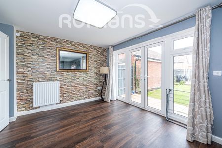 4 bedroom house to rent - Photo 2