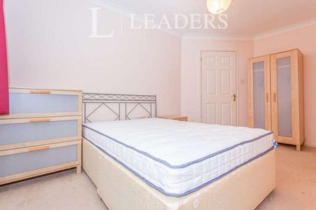 Moores Court, Cottenham, Cambridge, CB24 - Photo 3