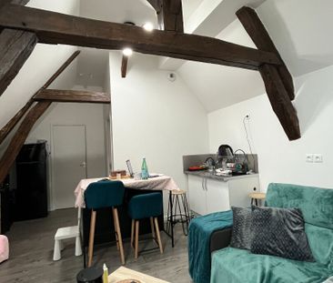 Location Appartement 2 pièces 51m² - Photo 3