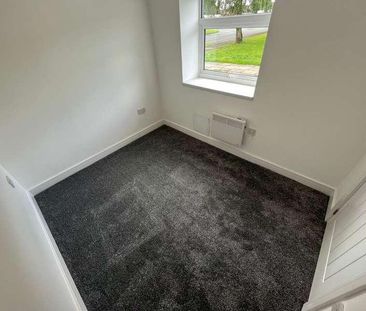 Trencherbone, Radcliffe, Manchester, M26 - Photo 4