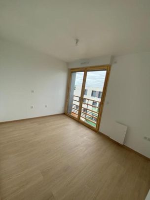 Location Appartement 3 pièces 70m² - Photo 1