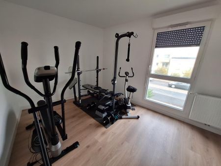 Location Appartement 3 pièces 67m² VILLENAVE D ORNON 33140 - Photo 3