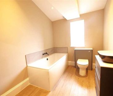 The Annexe, Birds Green Road, Fyfield, Essex, CM5 - Photo 4