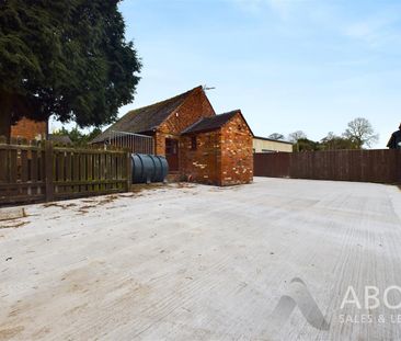 Bank House Farm, The Blythe, Stafford ST18 0LT - Photo 6