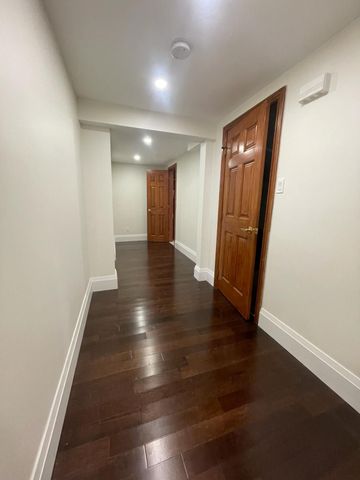 For Lease - 1000 Lovingston Crescent, Mississauga, Ontario - Photo 5