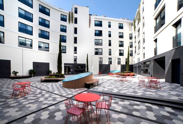 Piso de alquiler en Carrer de Coll I Pujol, 17, Centre - Photo 1