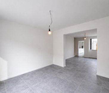 Huis te huur in Eeklo - Photo 1