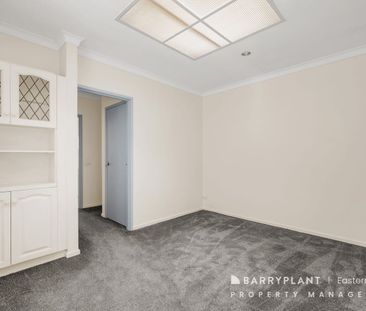 A Lovely 2 Bedroom Unit - Photo 2