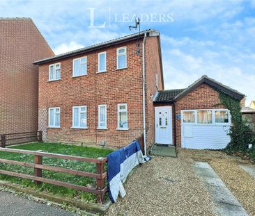 4 bedroom detached house to rent - Photo 4