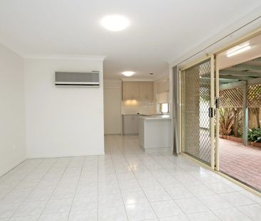 3 BED SINGLE LEVEL UNIT - Photo 1