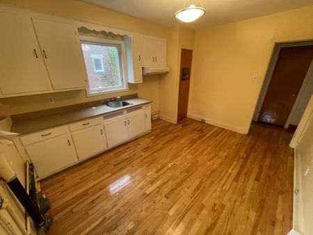 Grand 5 1/2 à Ahuntsic Cartier-Ville au deuxième étage - Photo 5