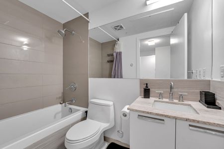 For Lease - 50 Charles Street Unit# 711, Toronto, Ontario - Photo 4