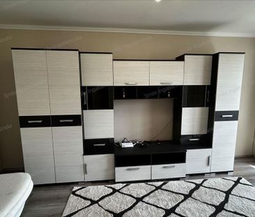 Kiadó felújított panel lakás - Nyíregyháza - Photo 2