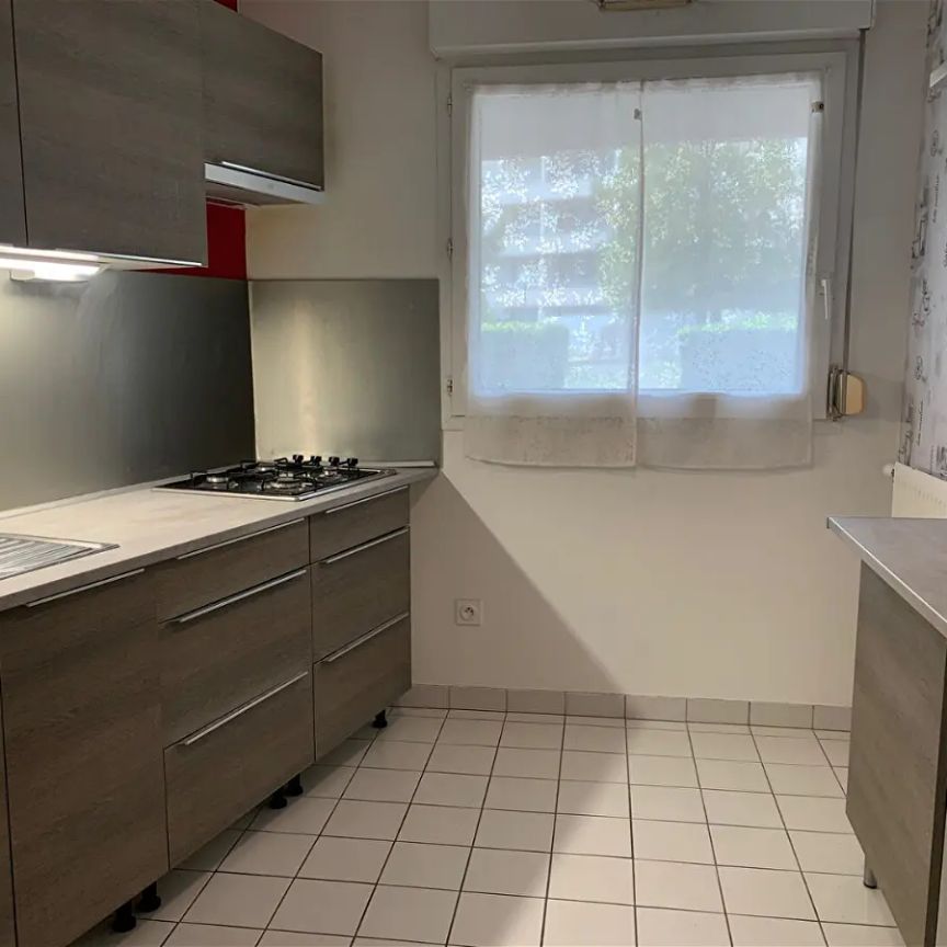 Location appartement 2 pièces - 48.5m² à Dijon (21000) - Photo 1