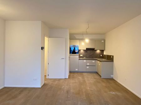 Appartement te huur - Foto 2