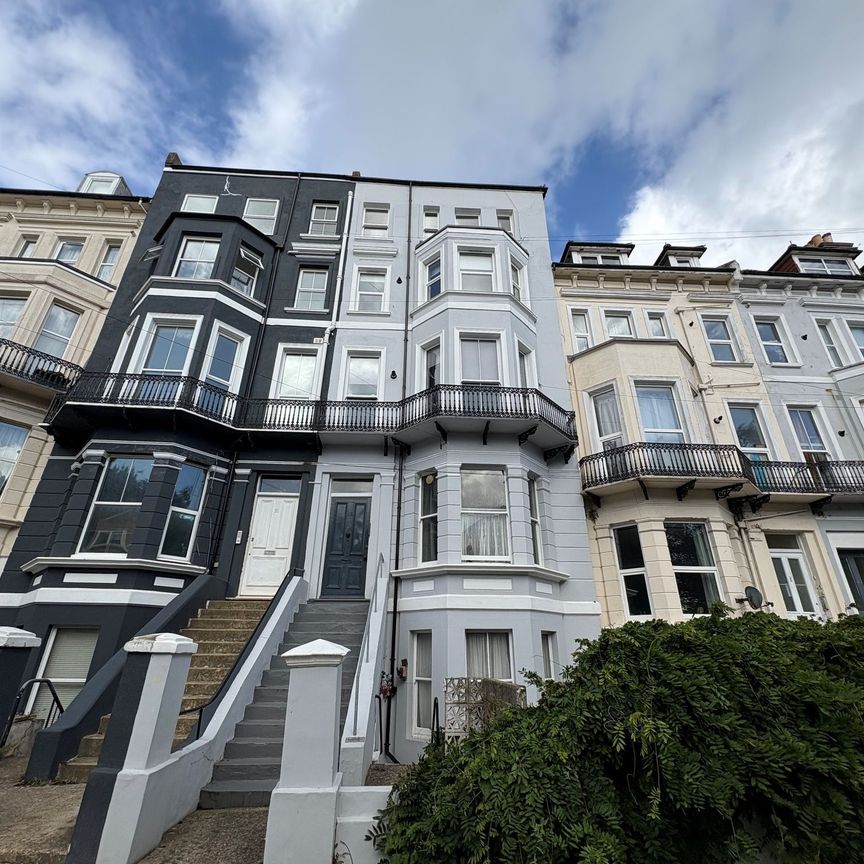 2 bed flat to rent in Kenilworth Road, St Leonards-On-Sea, TN38 - Photo 1