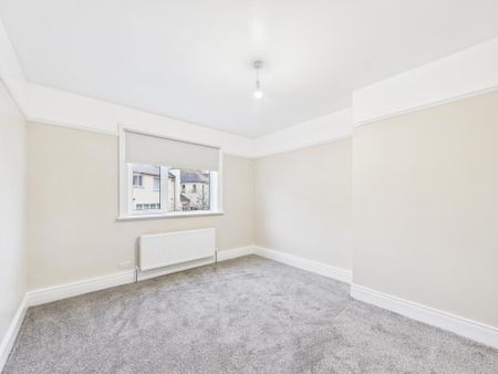 4 Holland Park, Belfast, BT5 6HB - Photo 5