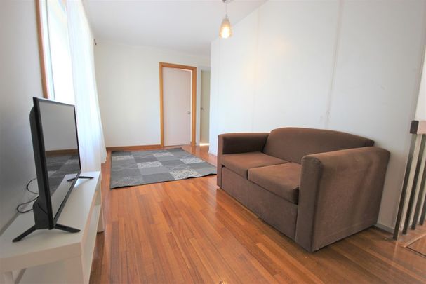 8-bedroom shared house / townhouse, Milne st - Photo 1