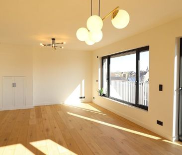 Appartement te huur in Roeselare voor € 825 met 2 slaapkamers - Photo 1