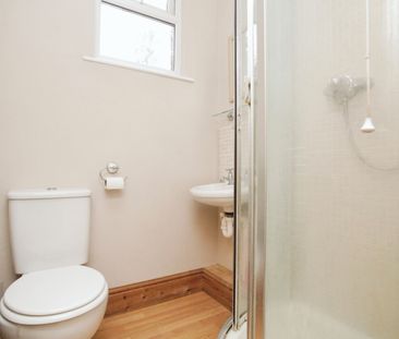 Sycamore Grove, Rugby - Photo 5