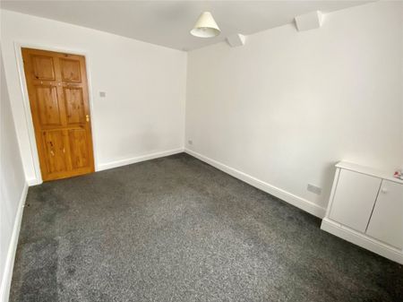 Alfreton Road, Nottingham, Nottinghamshire, NG7 - Photo 3