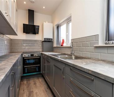 5 bedroom house to rent - Photo 3