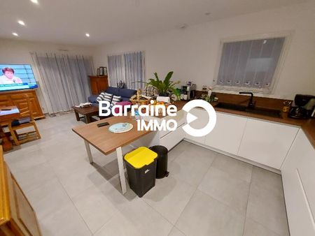 Location maison à Cléder, 4 pièces 100.31m² - Photo 2