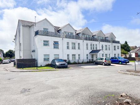 Maplewood Apartments, Llandaff North - Photo 4