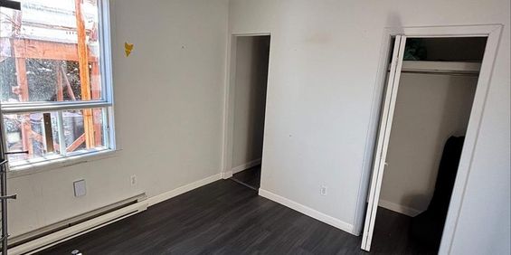 1 CH - 1 SDB - Sherbrooke - $995 /mo - Photo 3