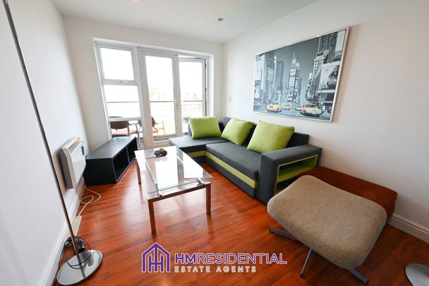 2 bedroom Apartment for rent on The Bar, St James Gate, City Center, Newcastle Upon Tyne, NE1 4BA - Photo 1