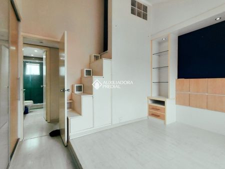 Casa em Condomínio com 2 quartos e 88m² para alugar em Rio Branco, Canoas. - Foto 3