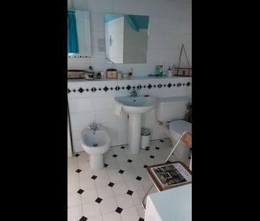 1 Bed Flat, British Grove, W4 - Photo 1