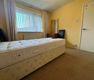 2 bedroom house share to rent - Photo 4