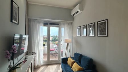 Via XXV Aprile, Pero, Lombardy 20016 - Photo 2