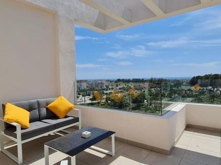 2 bedroom luxury Flat for rent in Nueva Andalucia, Andalusia - Photo 3