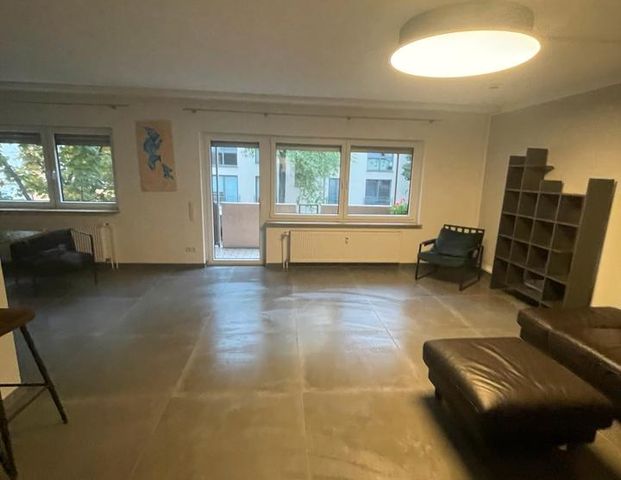 Moderner 2 Zimmer Küche, Bad Balkon Wohnung in Wiesbaden Biebrich - Photo 1