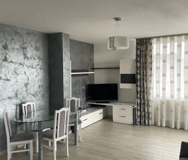 Apartament de inchiriat, 3 camere, in Oradea, zona Nufarul - Photo 2