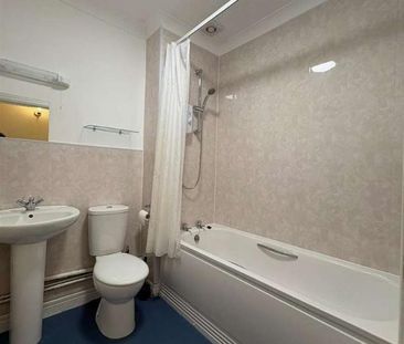 Mariners Heights, Penarth, CF64 - Photo 5