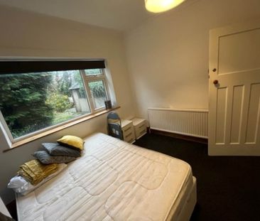 Eden Crescent (room 1), Burley, Leeds - Photo 3