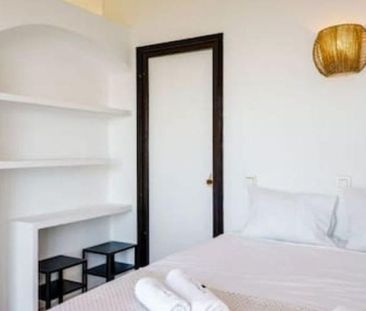 Luxury Villa for rent in Estepona, Andalusia - Photo 2