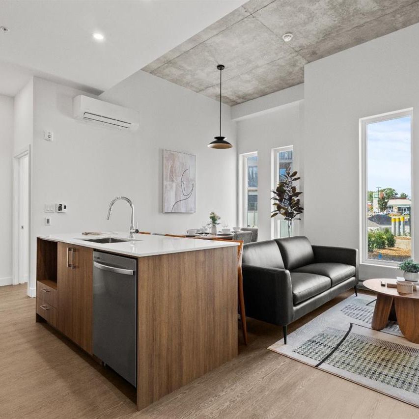 1 Bedroom - 220 Boulevard Harwood, Vaudreuil-Dorion - Photo 1