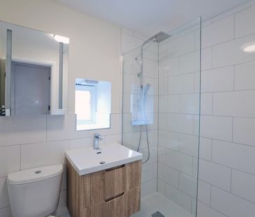 1 Bed Flat, Palmers Green, N13 - Photo 2