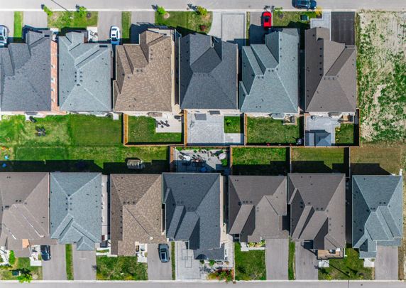 For Lease - 21 Marlene Johnston Drive, East Gwillimbury, Ontario - Photo 1